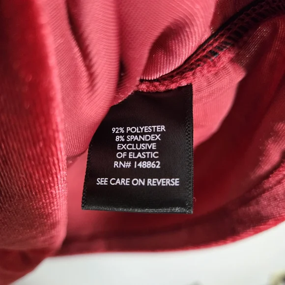 Torrid Velvet Top Off-the-shoulder - Picture 6 of 6